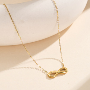 Collar con Forma de 8 de <span class=keywords><strong>Amor</strong></span> Infinito, Joyería de Moda Simple y Versátil, Cadena de Clavícula de Acero Inoxidable <span class=keywords><strong>para</strong></span> Mujer, Venta al por Mayor - Product Image 4
