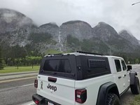 Capot rigide étanche pour camionnette Jeep Gladiator Smartcap, installation facile, en acier, pour le camping