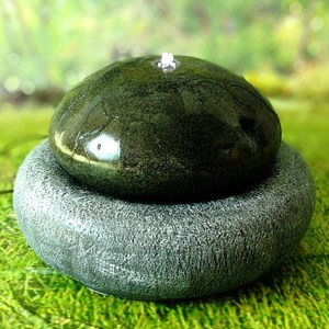 Pompe à eau solaire <span class=keywords><strong>pour</strong></span> jardin <span class=keywords><strong>fontaine</strong></span> à <span class=keywords><strong>boule</strong></span> de <span class=keywords><strong>verre</strong></span> <span class=keywords><strong>fontaine</strong></span> de jardin <span class=keywords><strong>en</strong></span> fibre de <span class=keywords><strong>verre</strong></span> - Product Image 1