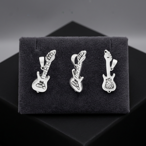 Pendentif Guitare Électrique en Argent 925 - Minimaliste pour un Usage Quotidien - Product Image 2