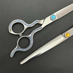 Ciseaux professionnels pour toilettage des animaux de compagnie, 7 pouces, en acier inoxydable, pour couper et coiffer la fourrure des chiens avec précision - Product Image 3