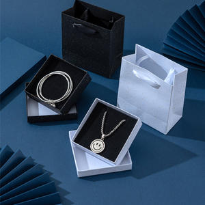 Boîte à bijoux haut de gamme avec couvercle supérieur et inférieur dorés, doublure en éponge, finition brillante, boîte d'emballage pour boucles d'oreilles, collier, bracelet - Product Image 5