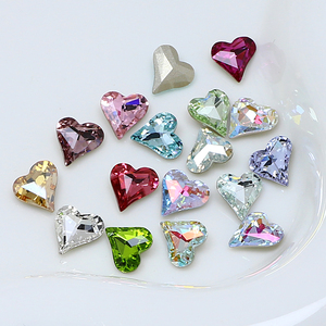 Cuentas de diamantes de imitación de cristal 3D de calidad de lujo de Dongzhou, piedra de lujo de cristal en forma de corazón para joyería de uñas, accesorios al por mayor DIY - Product Image 3
