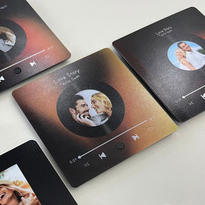 Calamita da Frigo Lettore Musicale <span class=keywords><strong>con</strong></span> Album Fotografico Personalizzato, Magnete Musicale da Frigo <span class=keywords><strong>con</strong></span> Musica Personalizzata, Calamita per Regalo - Product Image 1
