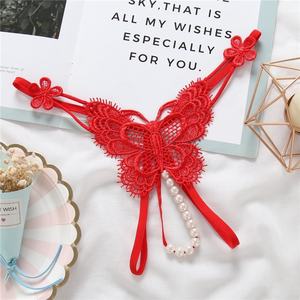 Lencería Sexy para Mujer Tanga de Encaje Fino Transparente con Abertura en la Entrepierna y Perlas para Masaje Ropa Interior de Cintura Baja con Patrón de Mariposa - Product Image 3