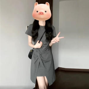 Falda Corta para Mujer, Talla Pequeña, Color Gris, Corte en A, Cintura Natural, Cuello Redondo, Asimétrica, Transpirable, para Uso Diario, Verano 2025, Nuevo Estilo - Product Image 4