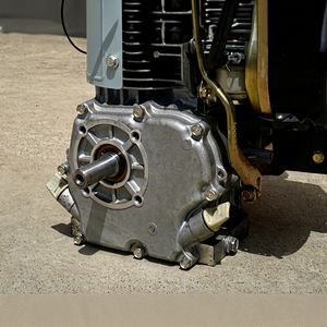 Moteur à essence SFJX 200cc monocylindre 4 temps refroidi par air, démarrage au kick, 6 CV, moteur industriel - Product Image 1