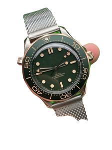 Montre de luxe pour homme, prix d'usine en gros, montre mécanique de plongée 300m, mouvement 8806, boîtier en titane 007, Relojes Hombre - Product Image 2