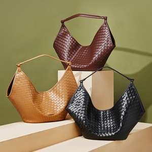 Guangzhou OEM Sacs à main <span class=keywords><strong>femme</strong></span> Usine Gros Élégant Grand Tissé Cuir Véritable <span class=keywords><strong>Sac</strong></span> à Main Tote Épaule Messenger pour <span class=keywords><strong>Femme</strong></span> - Product Image 3