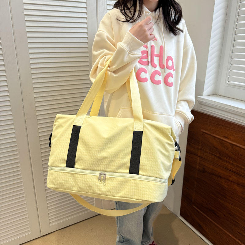 สีเหลือง