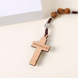 Rosario Católico Cristiano con Cuentas de Madera de 10mm y Cruz de <span class=keywords><strong>Jerusalén</strong></span> para Rezar - Product Image 5