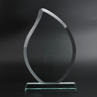 Plaques de récompense en verre de jade poli en forme de goutte d'eau, écologiques, personnalisables, trophées en cristal sur mesure, vente en gros à prix abordable