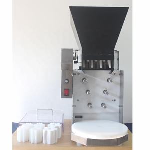 110V/220V Japón Nigiri Robot <span class=keywords><strong>Machine</strong></span> <span class=keywords><strong>Sushi</strong></span> Rice Roll Ball Shape Forming <span class=keywords><strong>Machine</strong></span> Norimaki <span class=keywords><strong>Machine</strong></span> para restaurante - Product Image 3