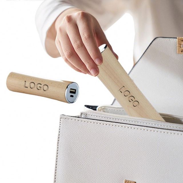 Portable Mini Wood Power Bank Custom Logo Small Size Wooden Ultra Slim Round Powerbank for Travel