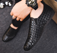Chaussures pour hommes, style tendance, en PU, à semelle souple et texture douce, respirantes, décontractées, pour jeunes, modèle unique