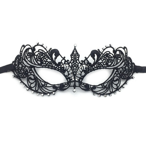 Masque de mascarade <span class=keywords><strong>pour</strong></span> adultes Masques en dentelle mystérieux et amusants <span class=keywords><strong>pour</strong></span> les couples Femmes Homme Coiffe en dentelle <span class=keywords><strong>Déguisement</strong></span> <span class=keywords><strong>pour</strong></span> costumes - Product Image 5