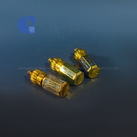 Manufaktur Guangzhou Octagon isi ulang 6ml 3ml 9ml kecil Dubai Emas Musk Roll on kaca botol parfum minyak esensial Mini