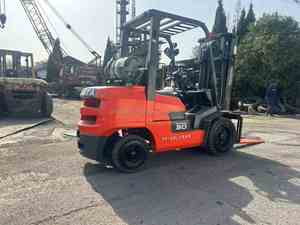 Good Condition Used FGZN30 Forklift LPG/Gasoline 3 Ton 2024 Model 4X4 Drive Seated Operation 3m <b>Lifting</b> Height 1 Year Warranty - Product Image 5