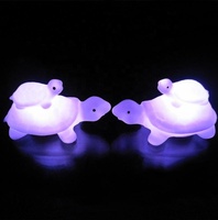 Veilleuse, lampe de nuit LED portable pour enfant et mère tortue tortue avec lampe flash changeante à 7 couleurs, veilleuse