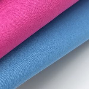 Grado de moldeado de perfil delgado compuesto de espuma de neopreno ligero de 1,5mm para protección electrónica - Product Image 3