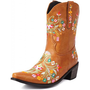 Botas de invierno retro de tacón grueso y punta puntiaguda para mujer, estilo western, bordadas, a media pantorrilla, antideslizantes, de moda casual. - Product Image 6