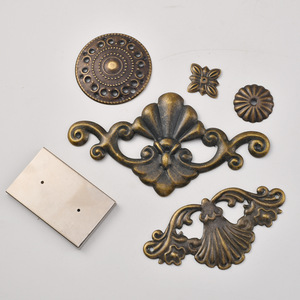 New Chinese Style Antique <b>Corner</b> <b>Protectors</b> Iron Decorative Right Angle Luggage Accessories Strong 0.4 3 Mm Thickness - Product Image 1