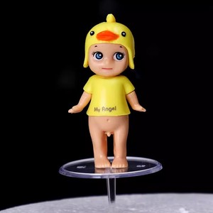 Transparent Plastic Base For Figurines Round Medium Cake Toppers Birthday Decor Reusable Venue Setup Props - Product Image 1