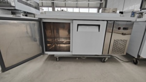 Frigorifero Espositore di Alta Qualità in Acciaio Inox <span class=keywords><strong>per</strong></span> Preparazione <span class=keywords><strong>Pizza</strong></span>, Insalata e Sandwich, Senza Porte, Walk-In, Gamma di Temperatura 2-8°C - Product Image 5