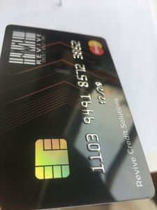 Carte plastique PVC personnalisée avec numéro gravé, bande magnétique et puce RFID intelligente - Product Image 3