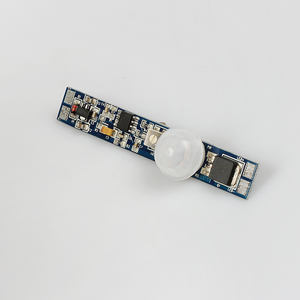 Portable <b>LED</b> <b>Sensor</b> <b>Light</b> 90 Lm/W IP20 Plastic Body 50000 Hours Lifespan 80 Ra No Dimmer 1-Year Warranty - Product Image 1