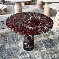 Table à manger ronde Kumusi Luxurious Rosol en marbre naturel de Bourgogne