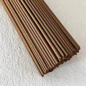 Encens <span class=keywords><strong>en</strong></span> <span class=keywords><strong>bois</strong></span> naturel pour le culte de <span class=keywords><strong>bouddha</strong></span> d'intérieur Flamme Aromathérapie <span class=keywords><strong>Bois</strong></span> de santal Fil de <span class=keywords><strong>bois</strong></span> d'agar Écologique et aromatique - Product Image 2
