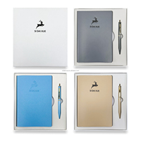 Carnet A5 en cuir vegan souple avec stylo – Fabricant de journaux personnalisés avec impression et logo en relief
