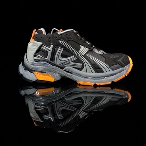 Baskets Chunky Rétro Personnalisées à Lacets pour Hommes et Femmes, Tendance Mode, Haute Qualité, Respirantes, pour la Marche et la Course Décontractée - Product Image 4