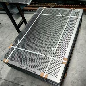 Rejilla de Drenaje de Acero Galvanizado, Duradera, Anticorrosiva, con Diseño Industrial, para Pisos de Edificios y Almacenes - Product Image 6