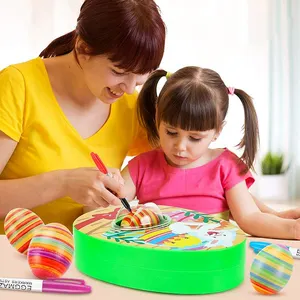 Neueste Osterdekorationen Eierfärbungs-Kit Kunststoff Easter-Häschen-Spielzeug und Kinder-Machine Farbige und färbende Dekorationseier