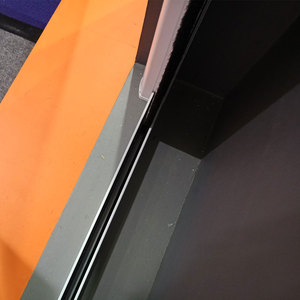Rollo de sellado de alto rendimiento, puertas de <span class=keywords><strong>mosquitera</strong></span>, puerta de pantalla <span class=keywords><strong>enrollable</strong></span> repelente de mosquitos retráctil - Product Image 2