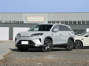 BYD Sealion 07 <span class=keywords><strong>DM</strong></span>-i 150 Pilot+ Edition SUV PHEV Ibrido 2025 con Tecnologia <span class=keywords><strong>DM</strong></span> 5.0, Guida a Sinistra, Autonomia EV 150km, per Esportazione - Product Image 1