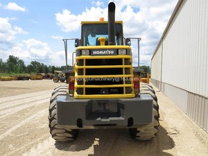 Chargeuse sur pneus Komatsu d'occasion en bon état, marque japonaise célèbre, Komatsu WA 250, chargeuse d'occasion - Product Image 5