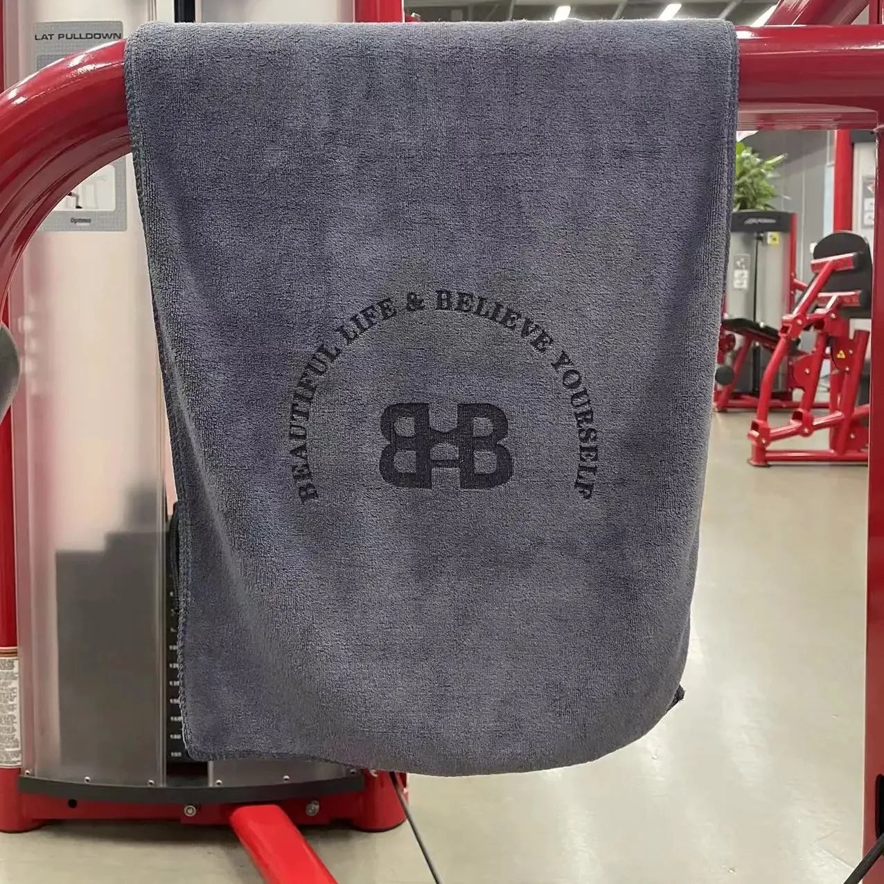 Wholesale Custom Logo High Quality Promotional Sports Rally Gym Towel With Gift Bag