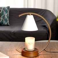 Lampe à bougie aromatique de chevet romantique, à intensité variable, en forme de lune, style nordique rétro, pour vente en gros