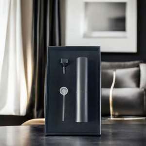 Atomizador de Perfume Recargable de Aluminio con Tapa Giratoria, Personalizable con Serigrafía, en Presentaciones de 5ml, 8ml, 10ml y 20ml - Product Image 4