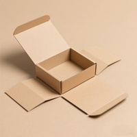 Boîte d'emballage personnalisée avec logo imprimé, pliable, en carton ondulé, écologique, avec laminage mat, faible MOQ, pour chaussures, vêtements, cadeaux
