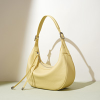 Sac à bandoulière et à main demi-lune en cuir véritable pour femme 2026, texture polyester tendance, nouveau modèle simple