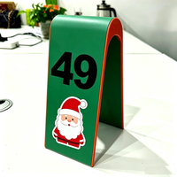 Porte-numéro de table en plastique de style A pour fête de Noël avec design en forme de tente pour affichage sur table