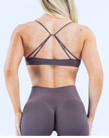 Soutien-gorge de sport DFYN sans coutures, design push-up à nouer devant, bretelles élégantes, dos flatteur, maintien moyen, en Spandex/Nylon