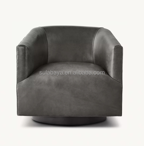 Ensemble de salle à manger Offre Spéciale Hôtel Banquet Salle à manger Intérieur des années 1950 Abri Italien Bras <span class=keywords><strong>Chaise</strong></span> en cuir-Base en chêne - Product Image 1