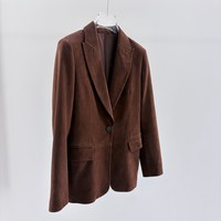 Blazer en daim et peau de mouton personnalisable pour femme, avec grand revers en V, idéal pour les tenues de soirée et sociales