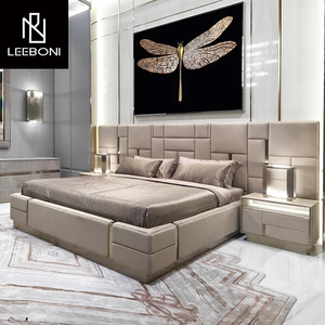 Muebles de dormitorio de lujo, cama italiana tapizada moderna de cuero genuino con cabecero extendido, cama de cuero blanco tamaño king - Product Image 4