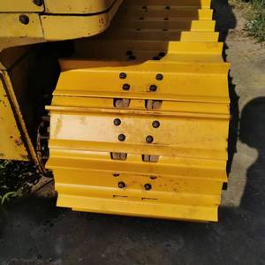 Bulldozer Caterpillar D5K D5G D5M Usado en Buenas Condiciones, Bulldozer Cat D5K D5G D5M de Segunda Mano con Pocas Horas de Trabajo en Venta - Product Image 6
